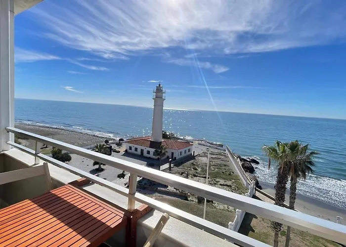 Primera Linea De Playa En Torrox Costa
