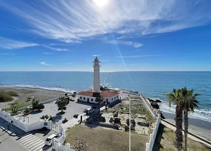 Primera Linea De Playa En Torrox Costa
