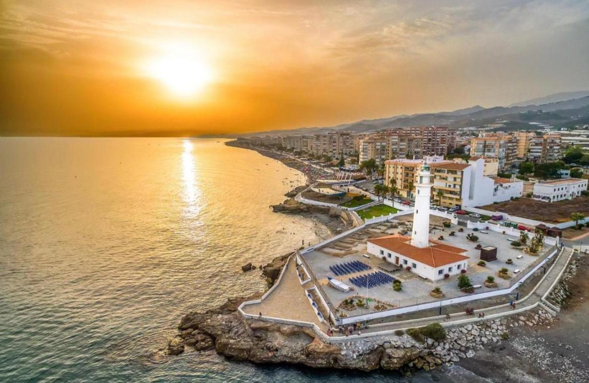 Apartament Primera Linea De Playa En Costa Torrox